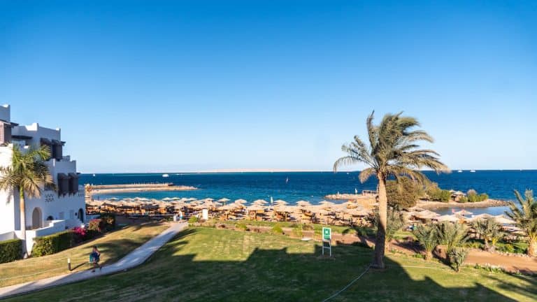 Hurghada Town: A Guide to Egypt’s Popular Red Sea Resort
